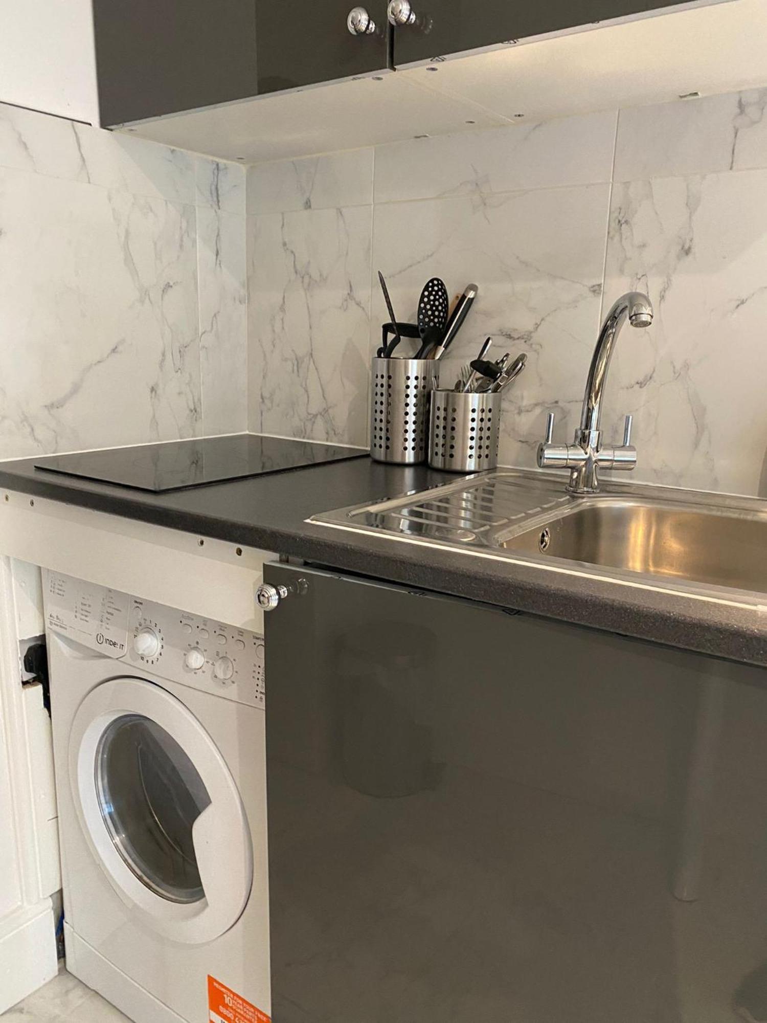 Shoreditch & Liverpool Street Room B London Bagian luar foto